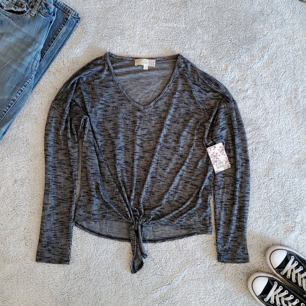 Long sleeve top